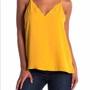 Scalloped V-Neck Cami